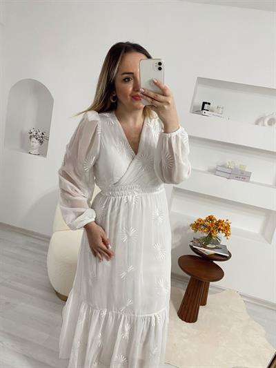 Beyaz Beli Lastıklı Özel Gün Elbisesi