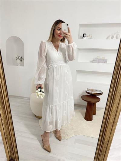 Beyaz Beli Lastıklı Özel Gün Elbisesi