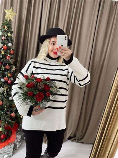 Beyaz Çizgili Triko