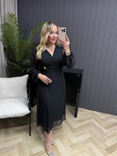 Broş Aksesuarlı Şifon Elbise Siyah