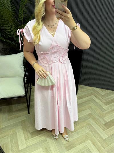 Çiçek Aplikeli Tasarım Poplin Elbise Pembe