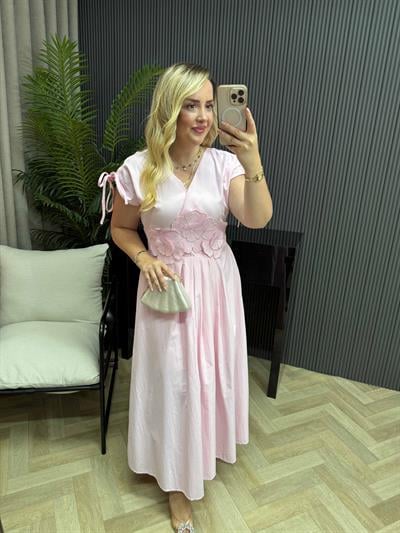 Çiçek Aplikeli Tasarım Poplin Elbise Pembe