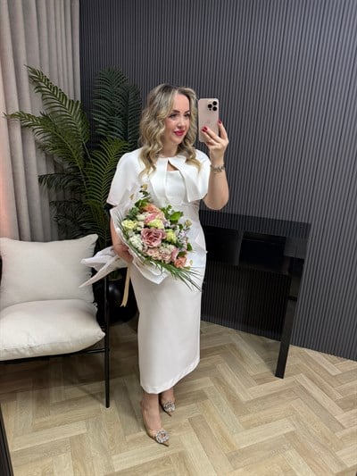 Clara Pelerinli Tasarım Kalem Elbise Beyaz 