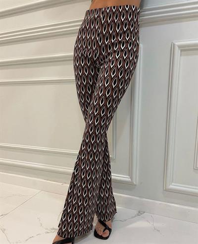 Damla Detay Örme Jakar Kumaş Pantolon