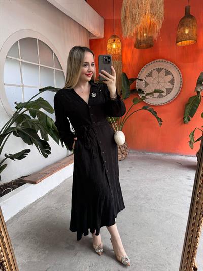 Diva Taş Broşlu Saten Elbise Siyah