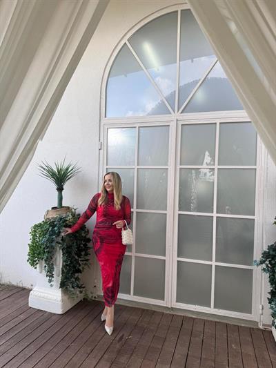 Drapeli Kırmızı Gül Desenli Orj Marka Model Tül Elbise