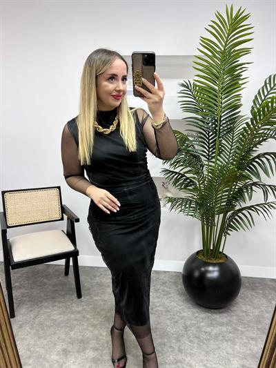 Drapeli Siyah Desenli Elbise