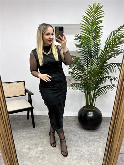 Drapeli Siyah Desenli Elbise