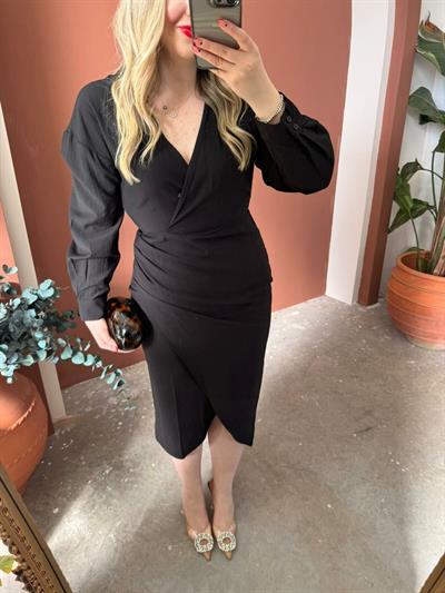 Drapeli Siyah Keten Elbise