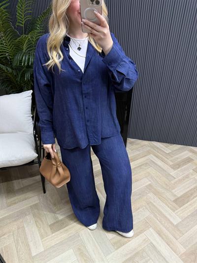 Elina Arkası Fiyonk Detaylı Tasarım Takım Lacivert