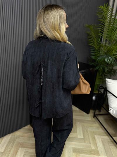 Elina Arkası Fiyonk Detaylı Tasarım Takım Siyah