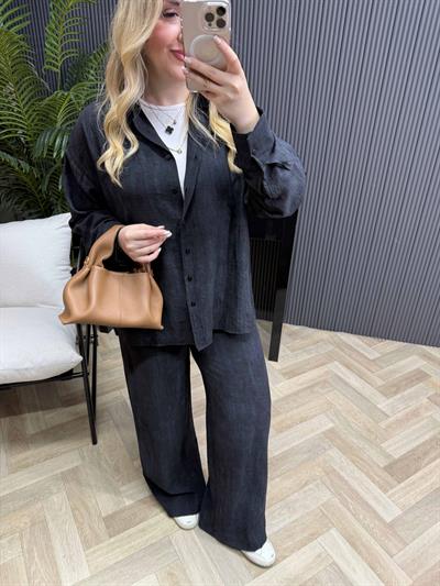 Elina Arkası Fiyonk Detaylı Tasarım Takım Siyah