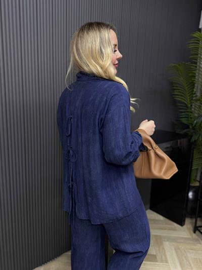 Elina Arkası Fiyonk Detaylı Tasarım Takım Lacivert