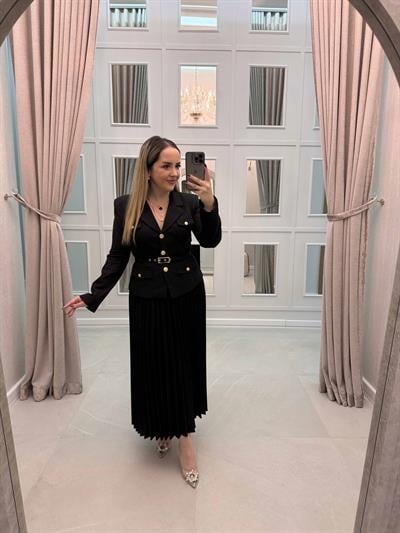 Faye Gold Detaylı Kemerli Ceket Ve Etek Takım Siyah