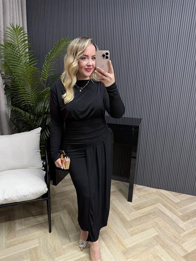 Gallen Özel Tasarım Vatkalı Elbise Siyah