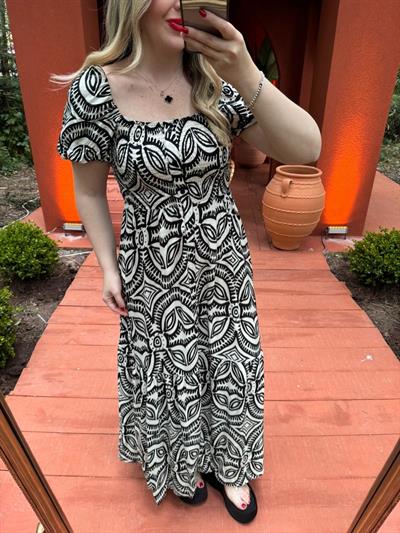 Gipeli Siyah Beyaz Pamuk Viskon Düğmeli Elbise