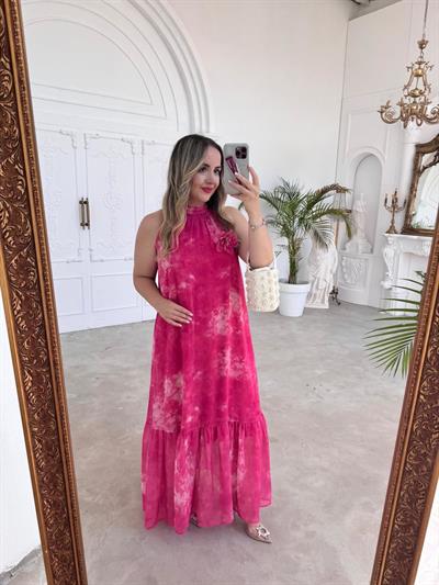 Halter Yaka Çiçek Broşlu Pembe Şifon Elbise
