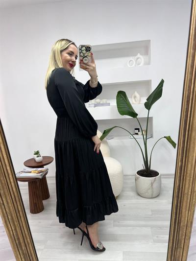 İpek Saten Beli Lastikli Siyah Elbise
