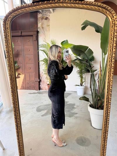 Kadife Kolları Payet Tasarım Kadife Siyah Elbise