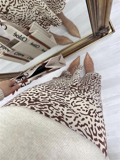 Kahve-Bej Desenli Saten Etek