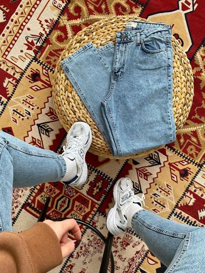 Kar Yıkama Mom Jean Yüksel Bel