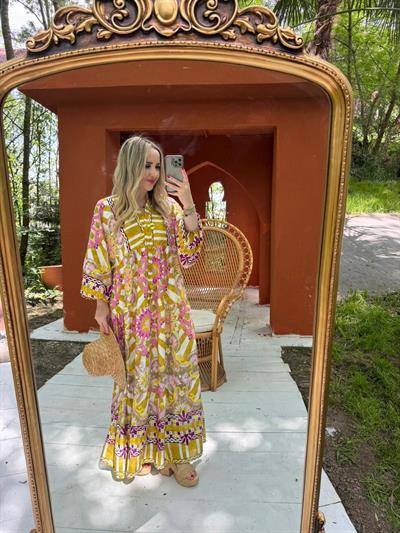 Katleya Model Pembe Sari Çiçekli Elbise