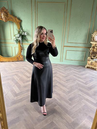 Katya Kalp Yaka Deri Elbise