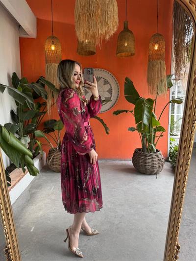 Kemerli Pembe Gold Detaylı Şifon Elbise