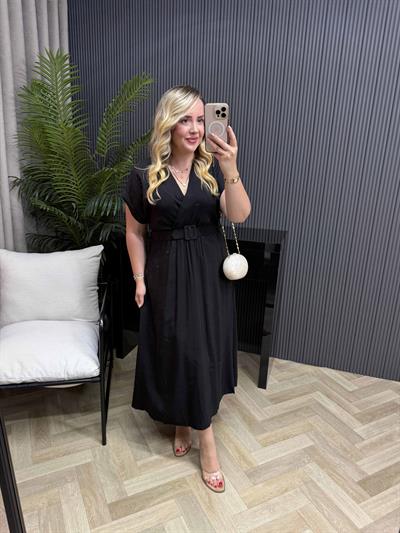 Kemerli Tensel Kumaş Elbiseler Siyah