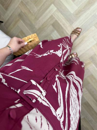 Kemerli Yaprak Desenli Pamuk Poplin Elbise Bordo