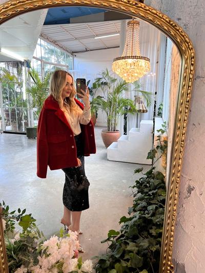 Kirmizi Kürklü Aplike Kaban