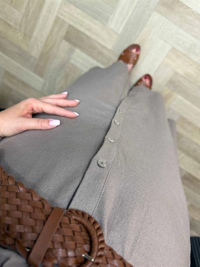 Kısa Kollu Düğmeli Kemerli Ham Keten Elbise Vizon