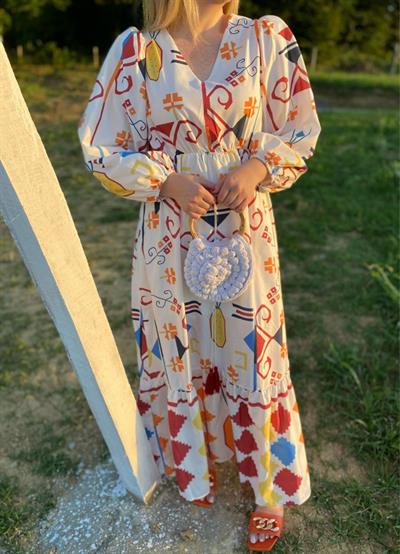 Kolları Vatkalı Desenli Tasarım Elbise