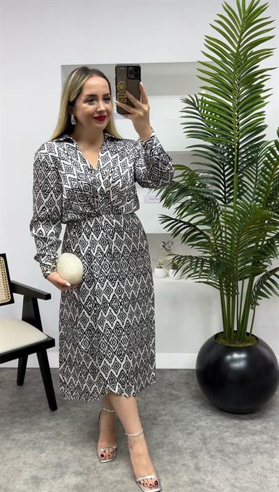 Kruvaze Model İpek Saten Siyah Beyaz Elbise