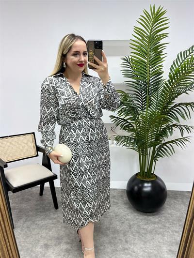 Kruvaze Model İpek Saten Siyah Beyaz Elbise