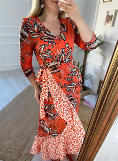 Kruvaze Model Leopar Detaylıturuncu Elbise