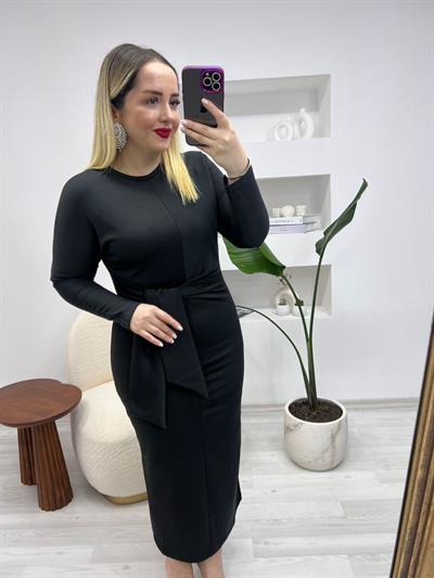Kurdale Bağlamalı Model Siyah Kalem Elbise