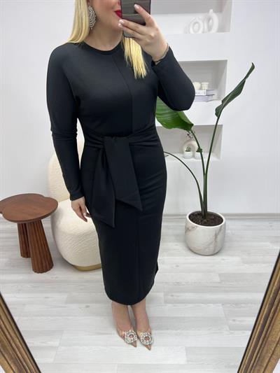 Kurdale Bağlamalı Model Siyah Kalem Elbise