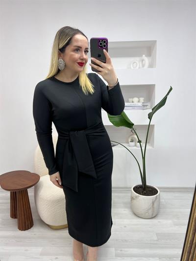 Kurdale Bağlamalı Model Siyah Kalem Elbise