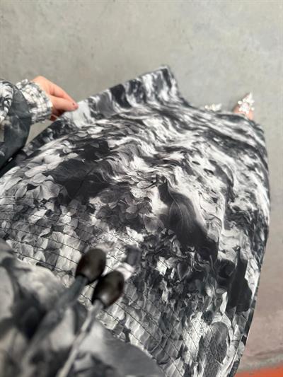 Lara Beli Lastikli Uzun Şifon Elbise Siyah