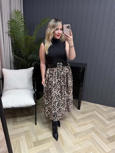 Leopar Etekli Kemerli Elbise