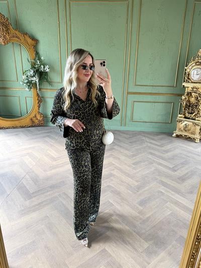 Leopar Tasarım Pamuk Saten Takım Haki