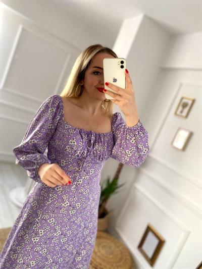Lila Çiçek Desen Elbise