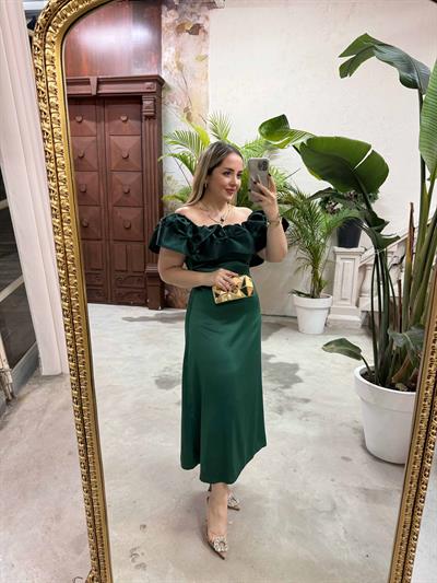 Lilyum Madonna Yaka Saten Elbise Zümrüt Yeşil