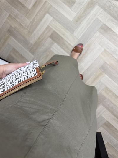 Madonna Yaka Keten Elbise Haki