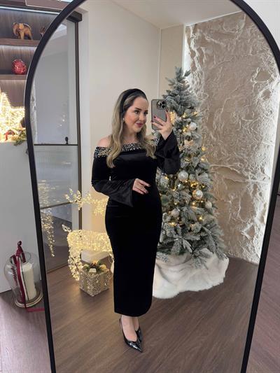 Madonna Yaka Payet Detaylı Kadife Kalem Elbise