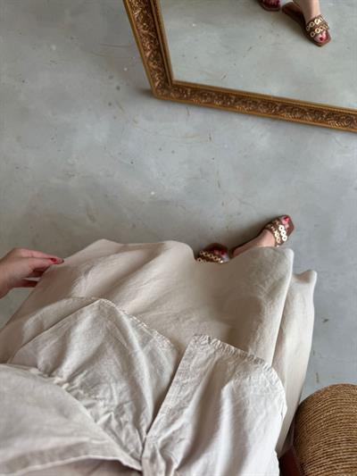 Marka Model Paraşüt Kumaş Bej Elbise