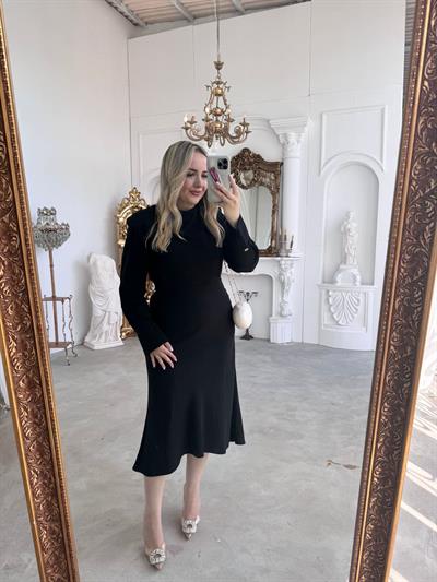 Marley Vatkalı Bel Oturtmalı Gold Düğme Detaylı Siyah Elbise