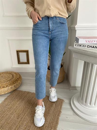 Mavi Boyfit Paça Kesik Jean