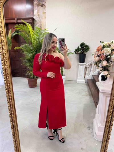 Maya Gül Aksesuarlı Tek Kol Tasarım Elbise Kırmızı